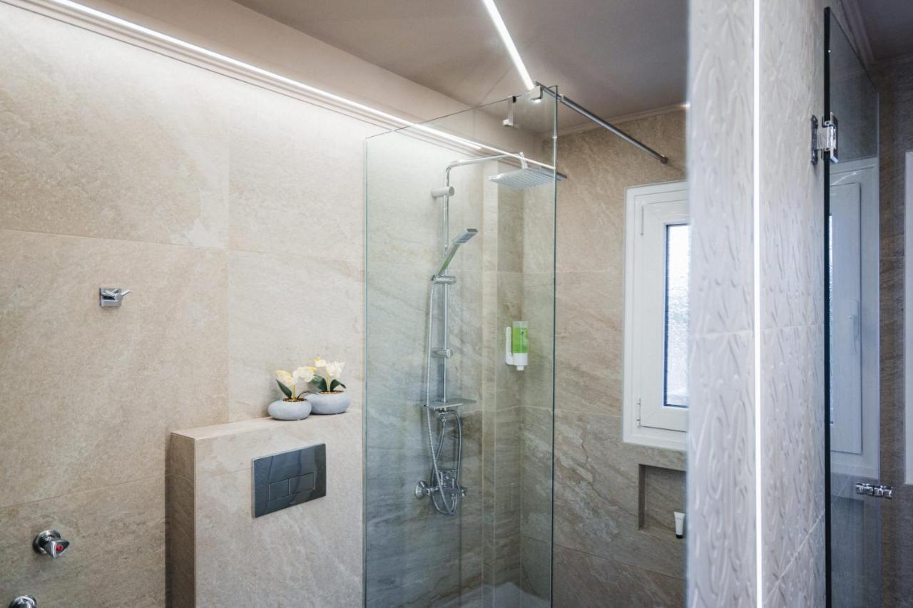 Veria Panorama Luxury Suite With Garden 2 المظهر الخارجي الصورة
